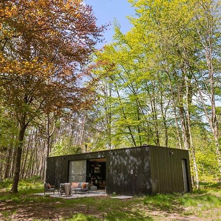 Huswell - Cozy Forest Cabinet With Private Hot Tub Villa Stekene Buitenkant foto
